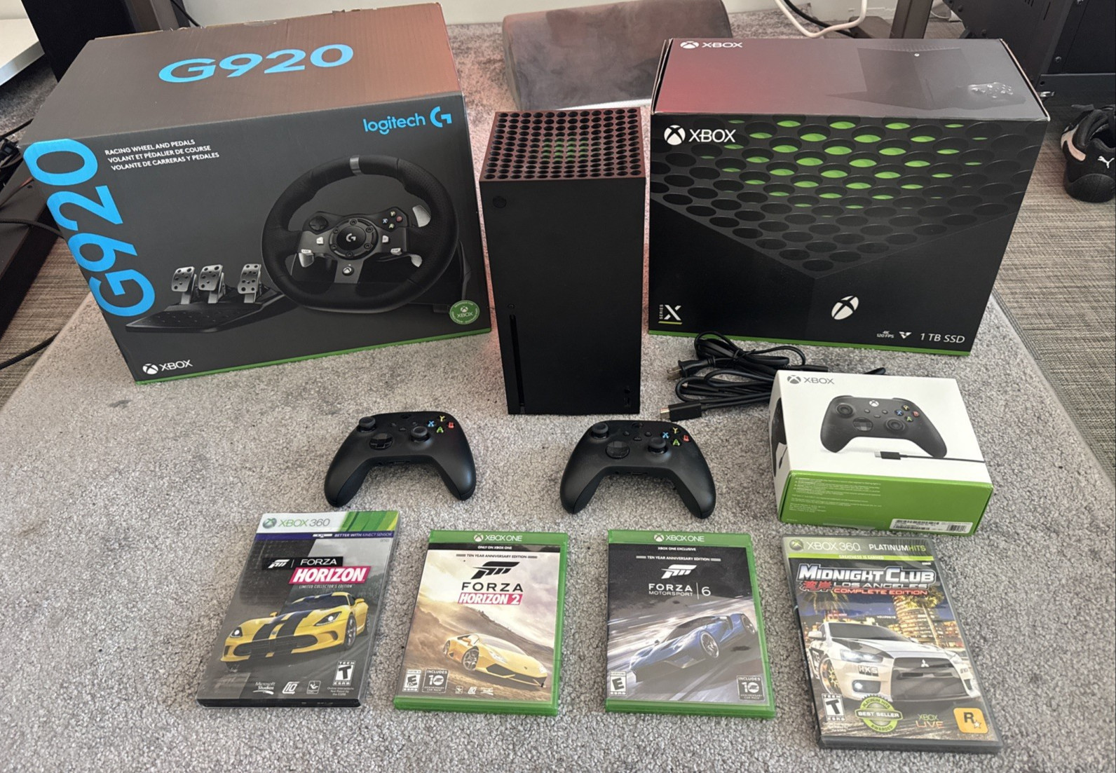 Xbox Series X Racing Bundle Lot – Logitech G920 Wheel – Forza horizon 1, 2, More