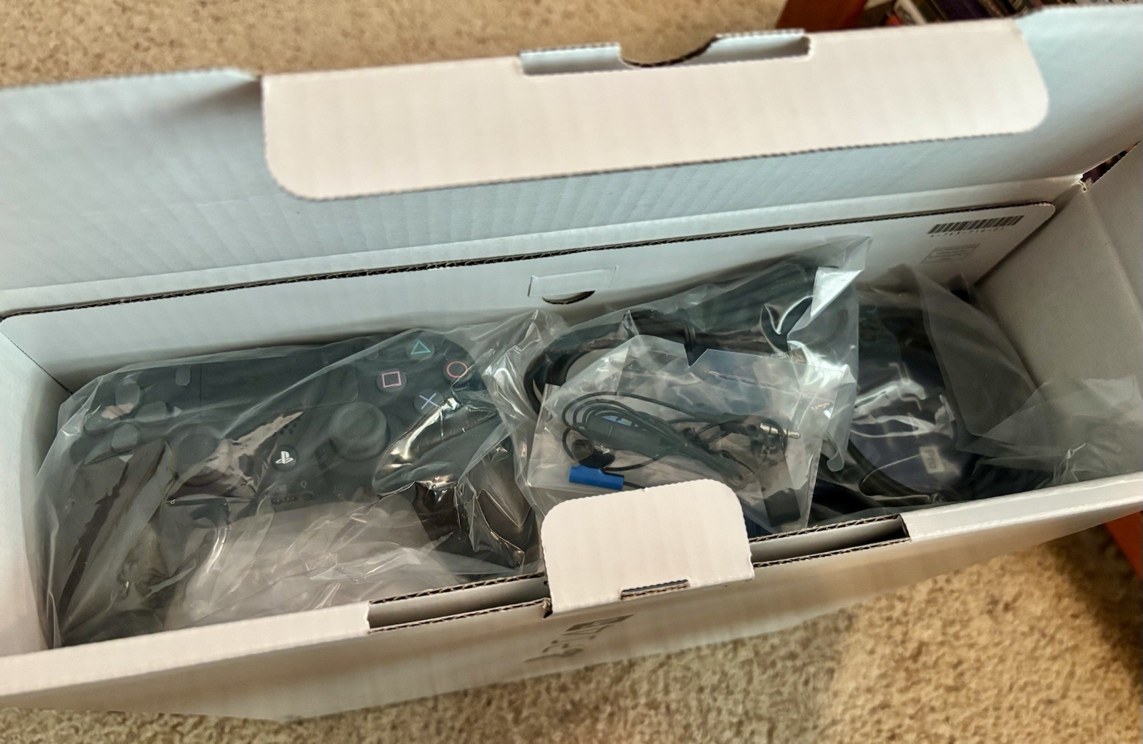 Sony PlayStation 4 (PS4) Pro 1TB Console – Call of Duty: Modern Warfare OPEN BOX
