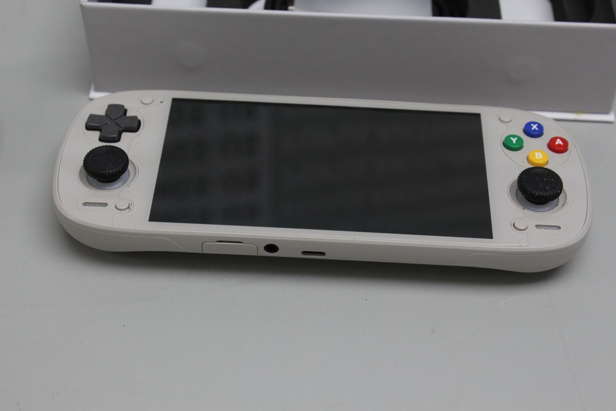 Retroid Pocket 5 RP5 Handheld Console (C31037055)