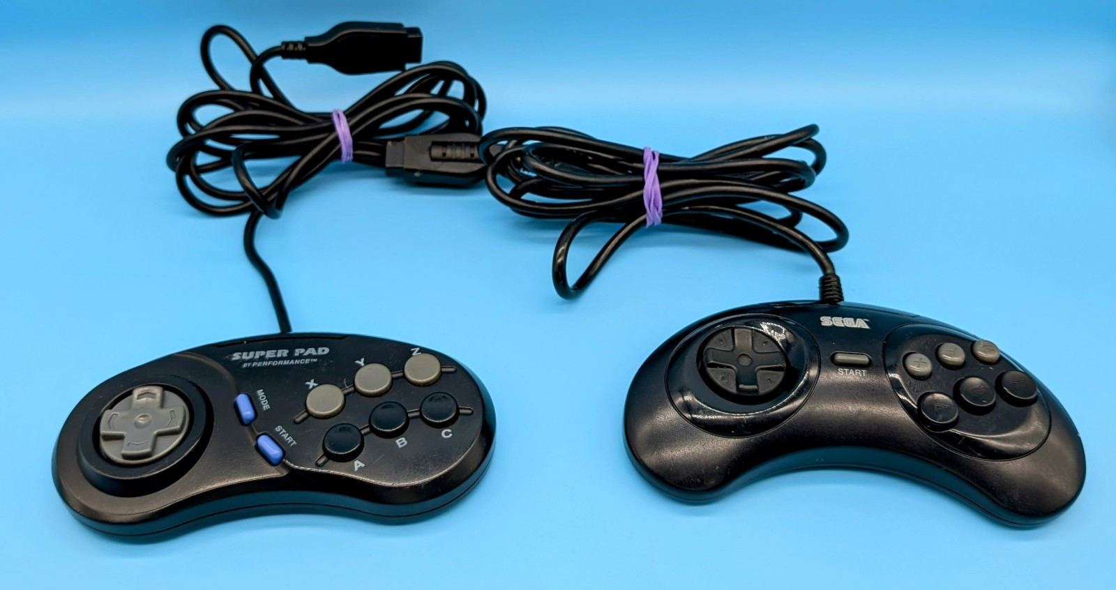 2-CONTROLLERS Original SEGA GENESIS Console MK-1601 Video Game System 1st Model