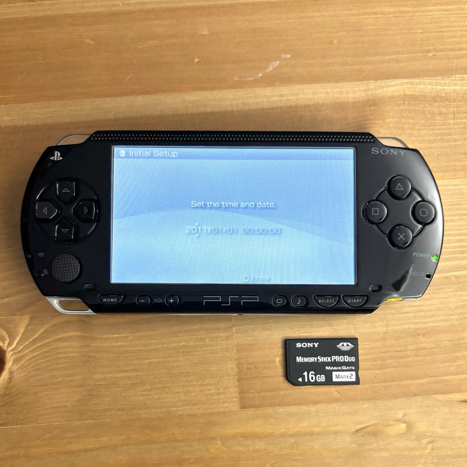 Sony PSP 1000 – 16GB Memory Card – Charger – USB Connection – Tested Working