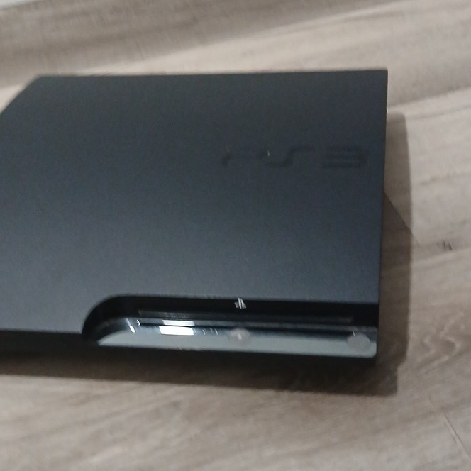 Sony PlayStation 3 Slim 160GB Home Console – Black (CECH-2501A)