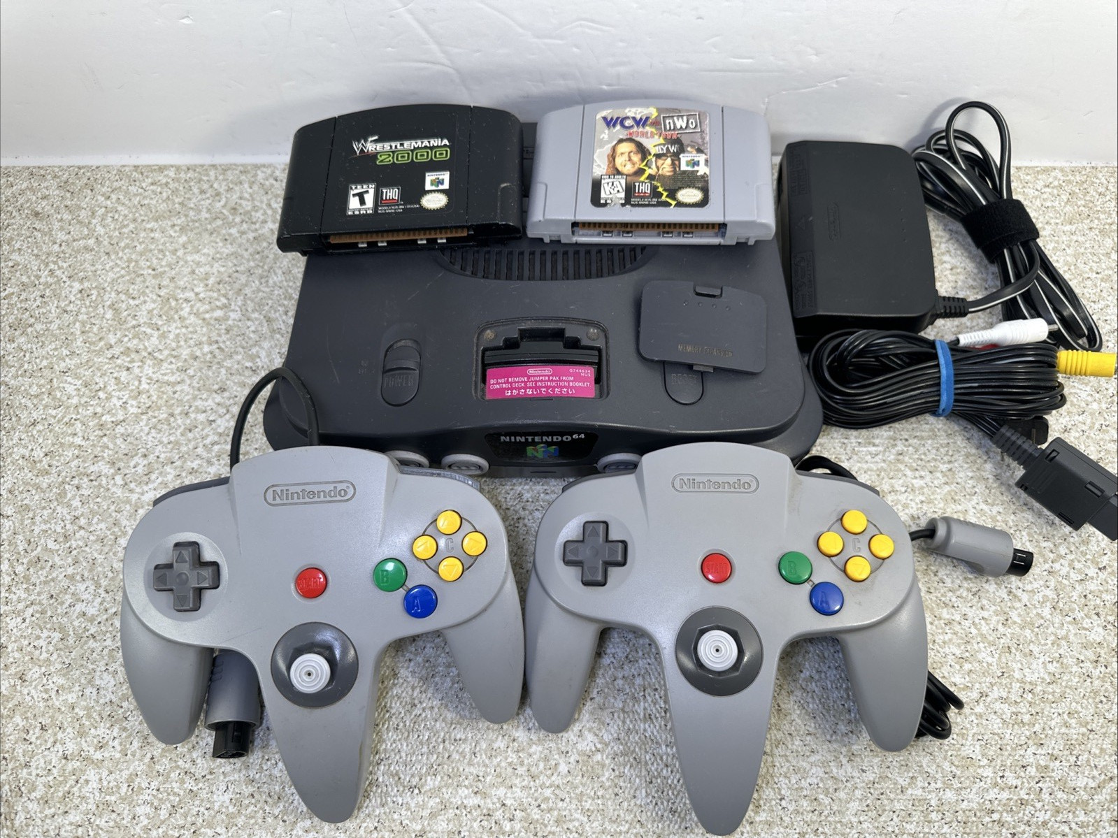 Nintendo 64 Console BUNDLE W/2 Controllers, Jumper Pak, 2 Games & Cords Tested