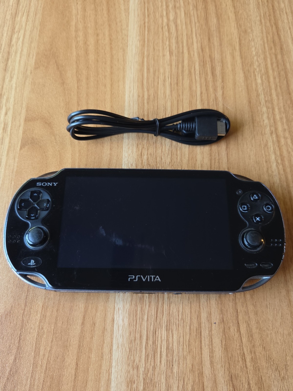 Sony Ps Vita PCH-1100 Crystal Black Model Console And Charger TESTED