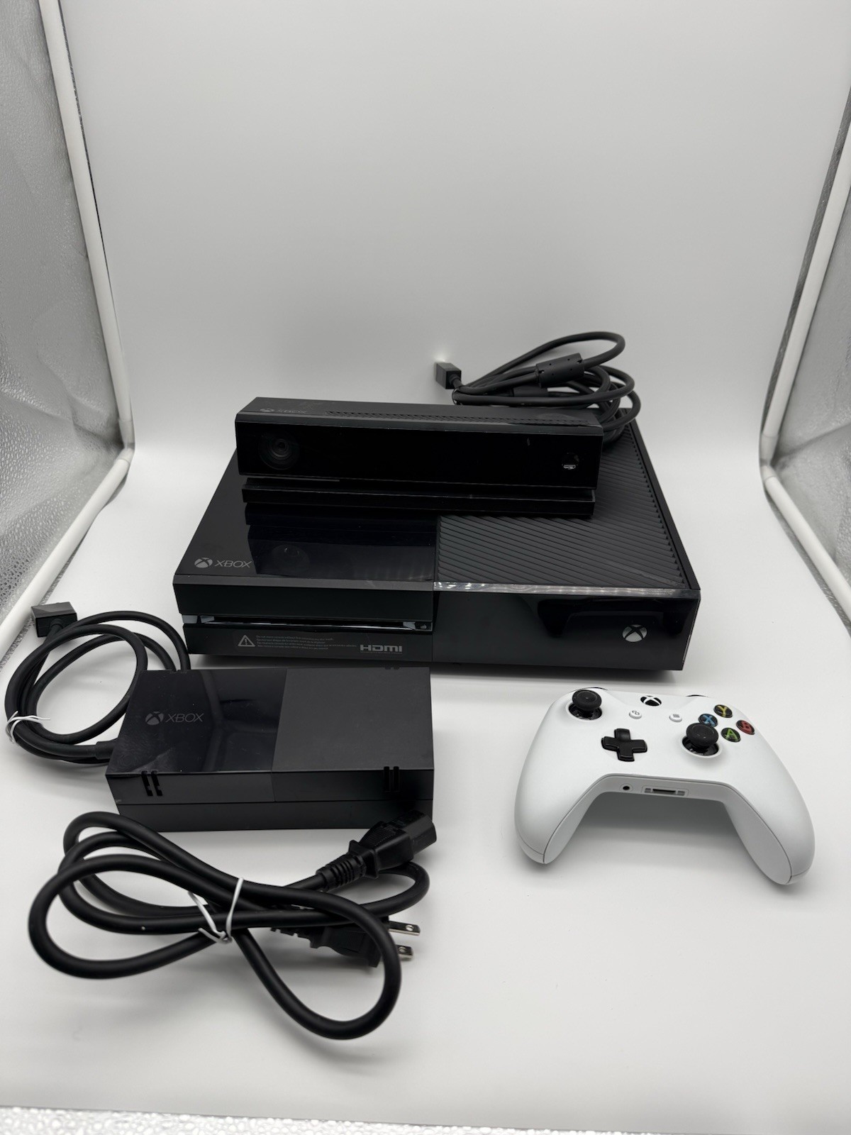 Xbox One 500GB Console Model 1540 Bundle W/ Kinetic + Controller – TESTED