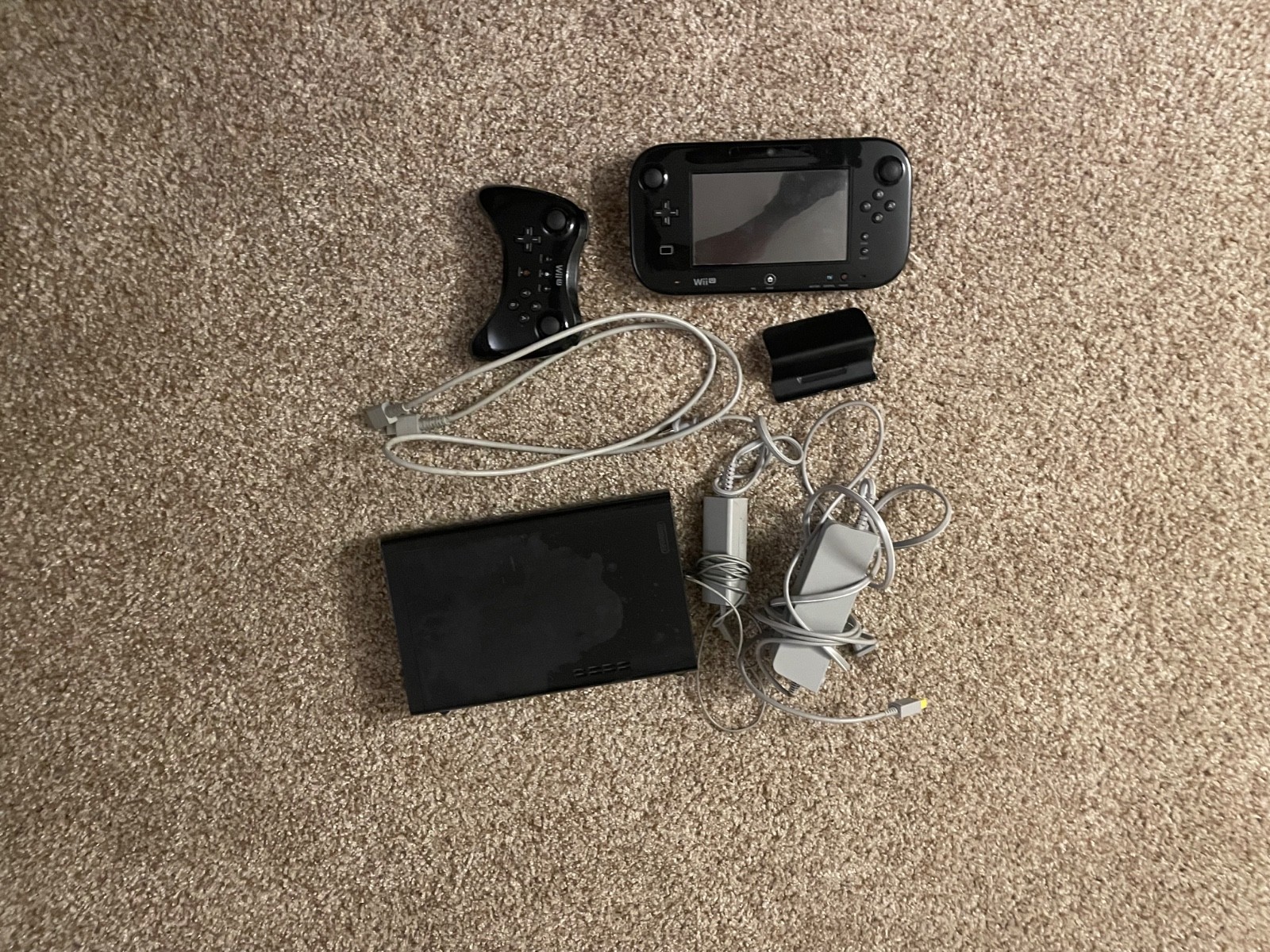 Nintendo Wii U 32 GB Super Mario 3D World Deluxe Set – Black