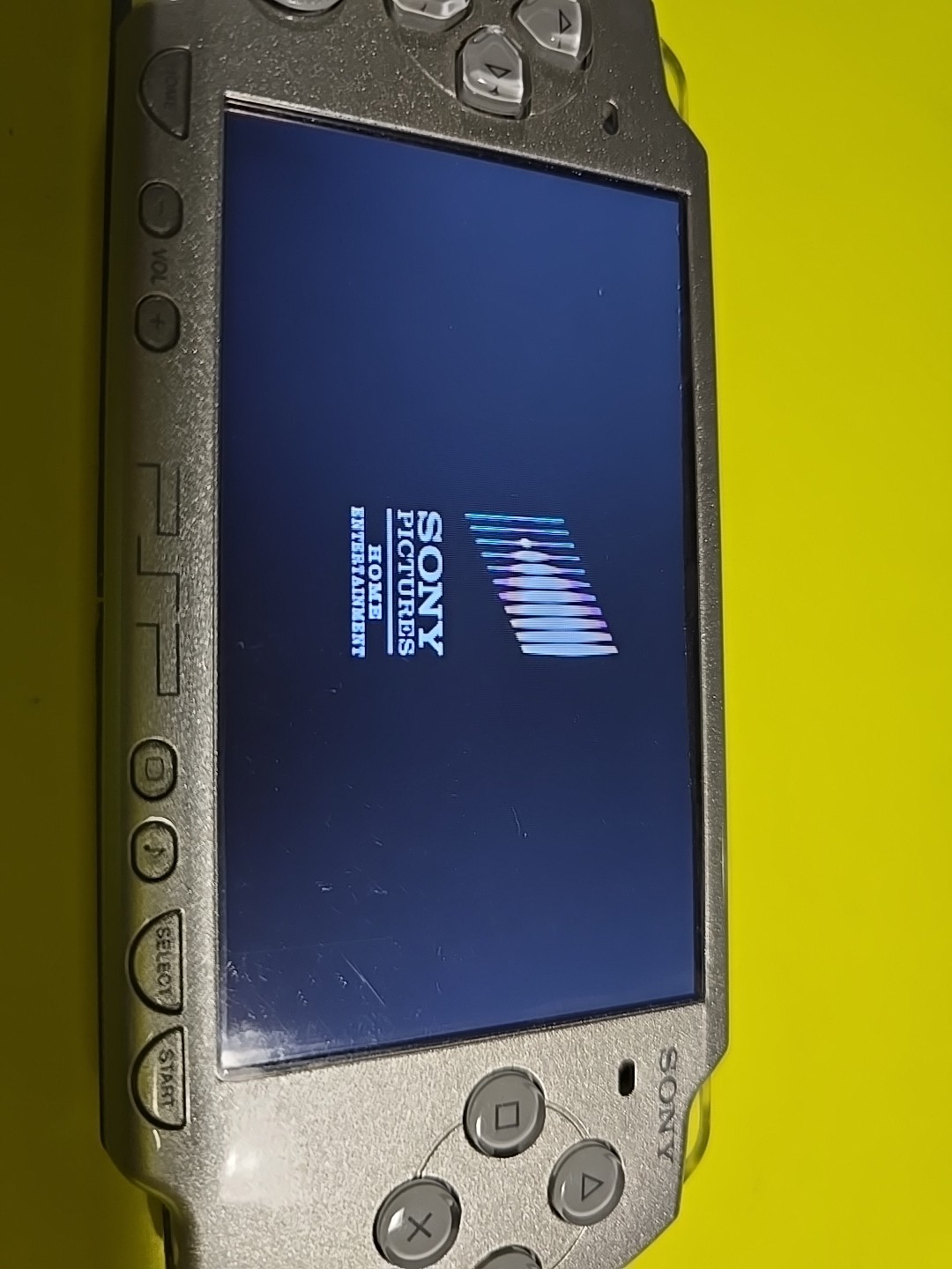 Sony PSP 2001 Slim – Silver Console Only!!! NEW SCREEN-READ DESCRIPTION-
