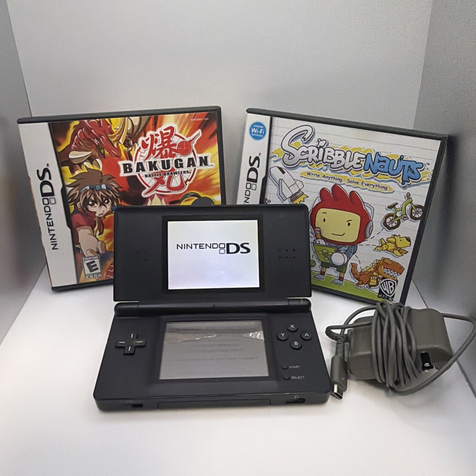 Nintendo DS Lite – Charger + 3 Games – Fully Working – No Stylus