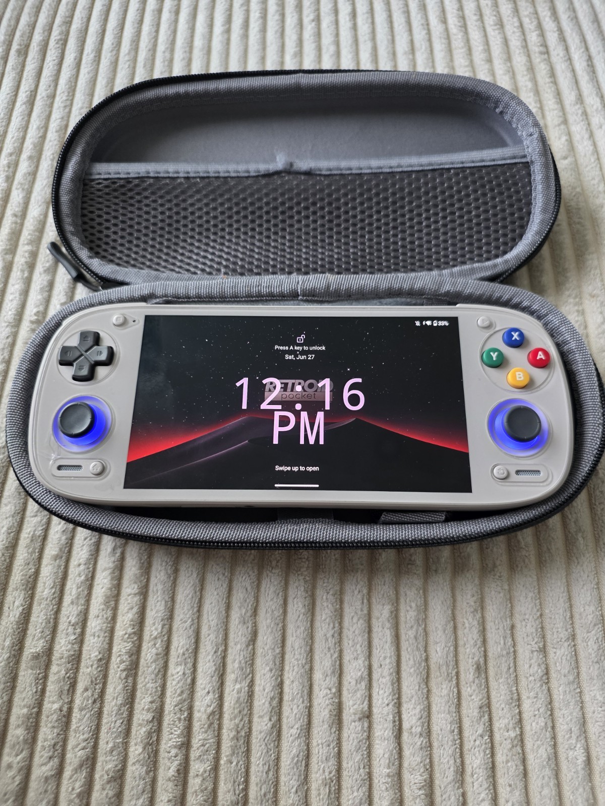 Retroid Pocket 5 16bit 128GB AMOLED 5.5” Screen, Handheld Android