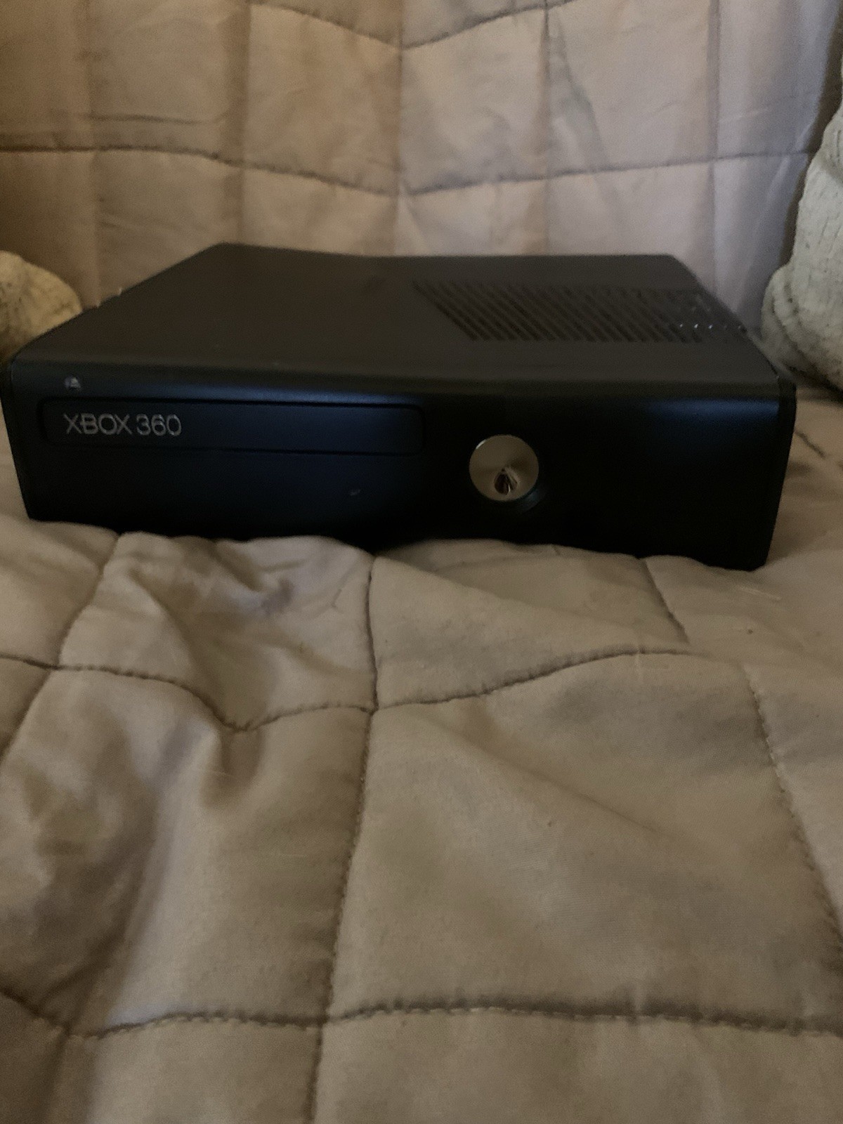 Microsoft Xbox 360 E 4GB Black Console w/ Controller, Cables, HDMI, Wi-Fi