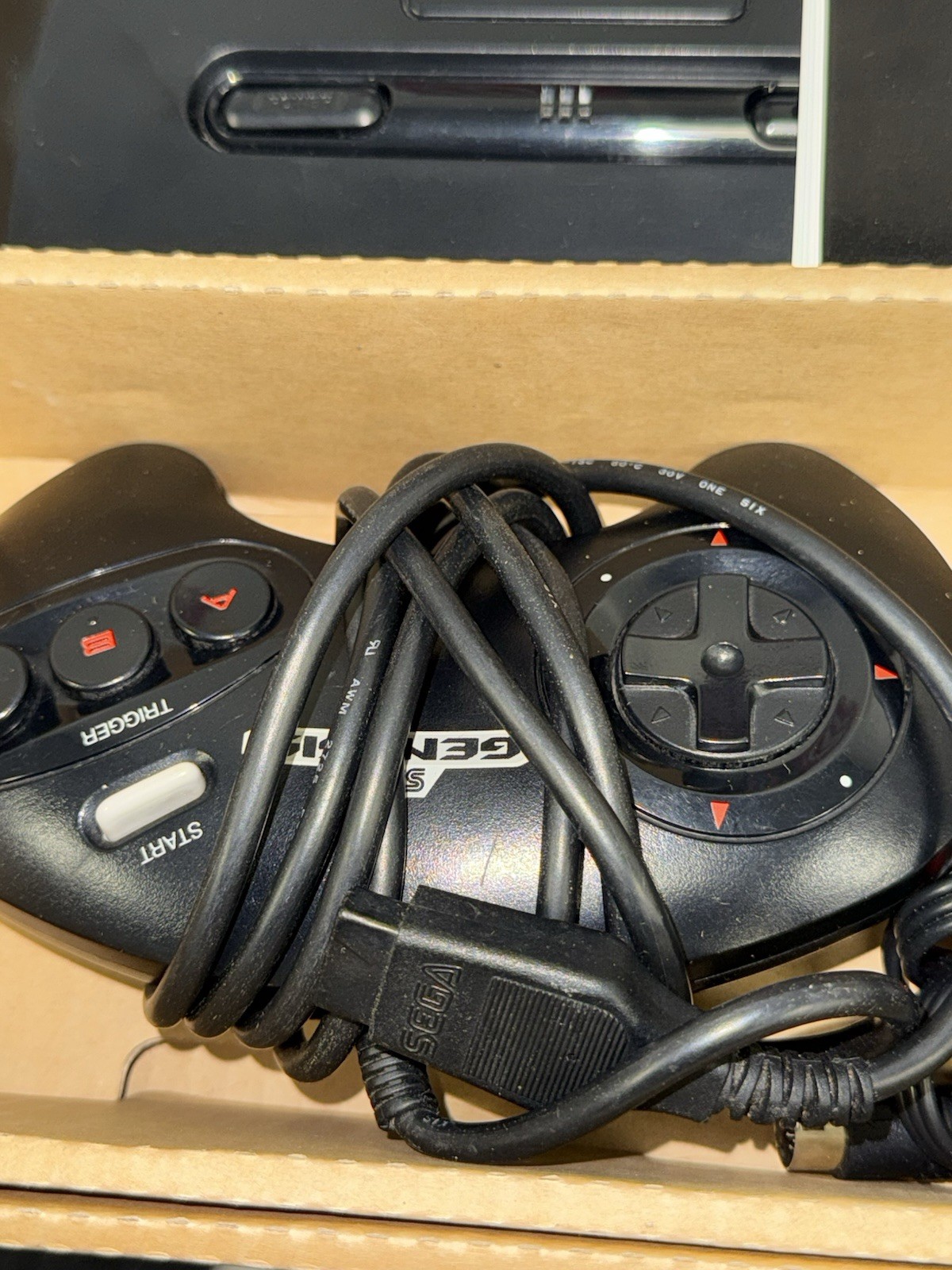 SEGA Genesis Model II System 2 Complete in Original Box Sonic Included & TESTED