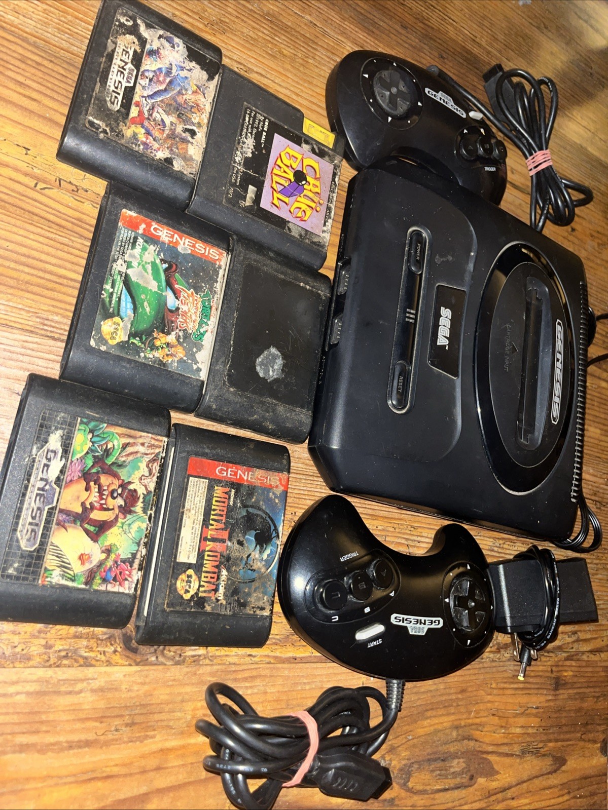 Sega Genesis Model 2 Console MK-1631 Bundle 6 Games – Spider-Man Mortal Kombat