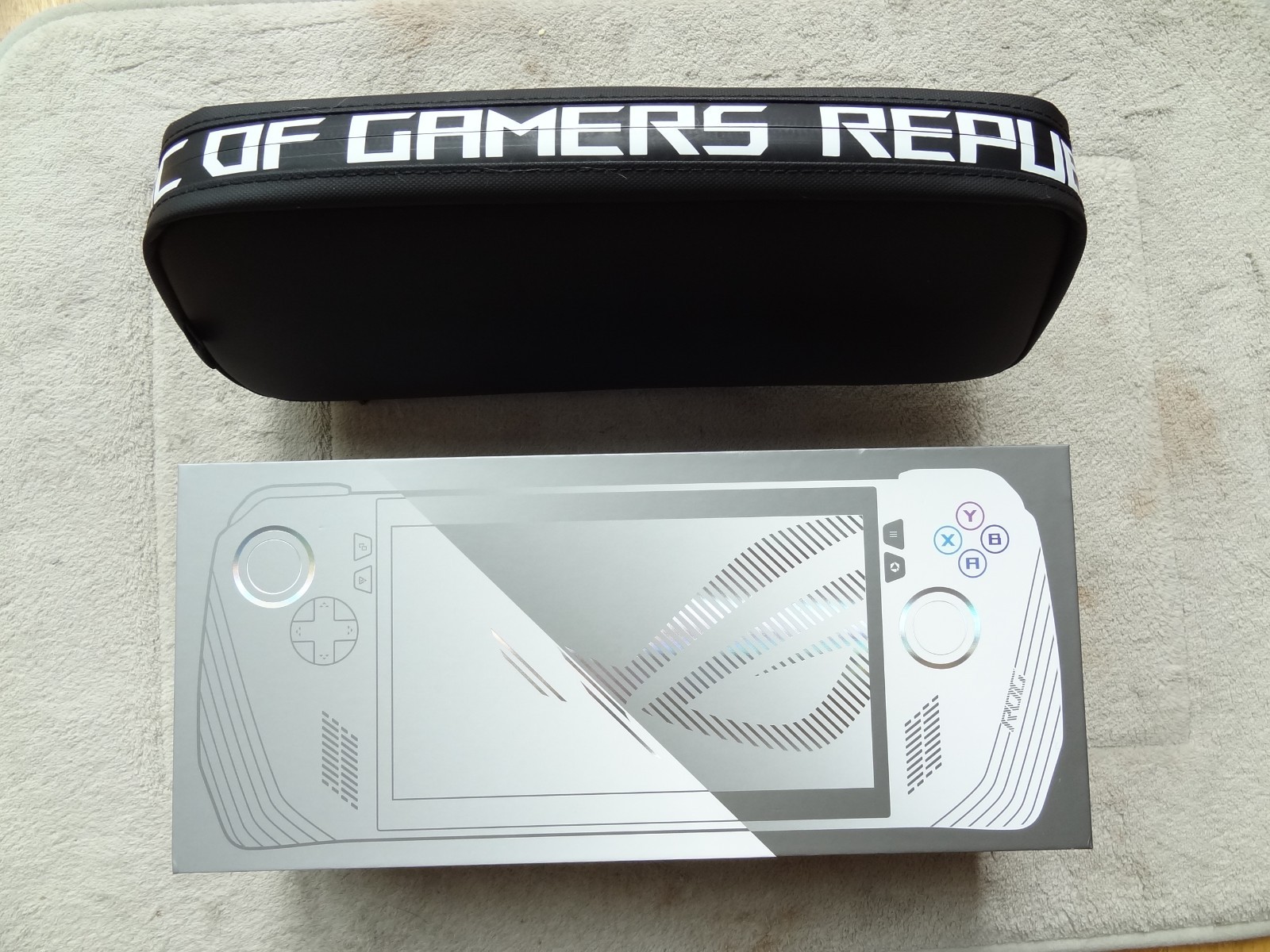 Asus ROG Ally 7″ AMD Ryzen Z1 Extreme 16GB RAM 512GB White RC71L-ALLY.Z1X_512