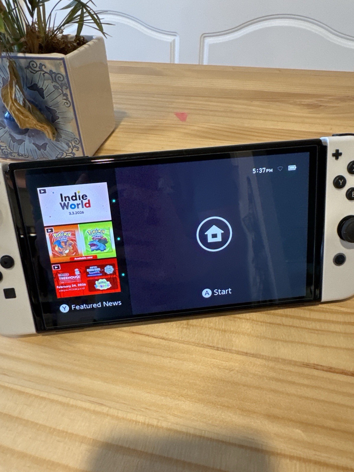 Nintendo Switch OLED White Bundle – 4 Joy-Cons, 128GB SD, Case, 2 Chargers