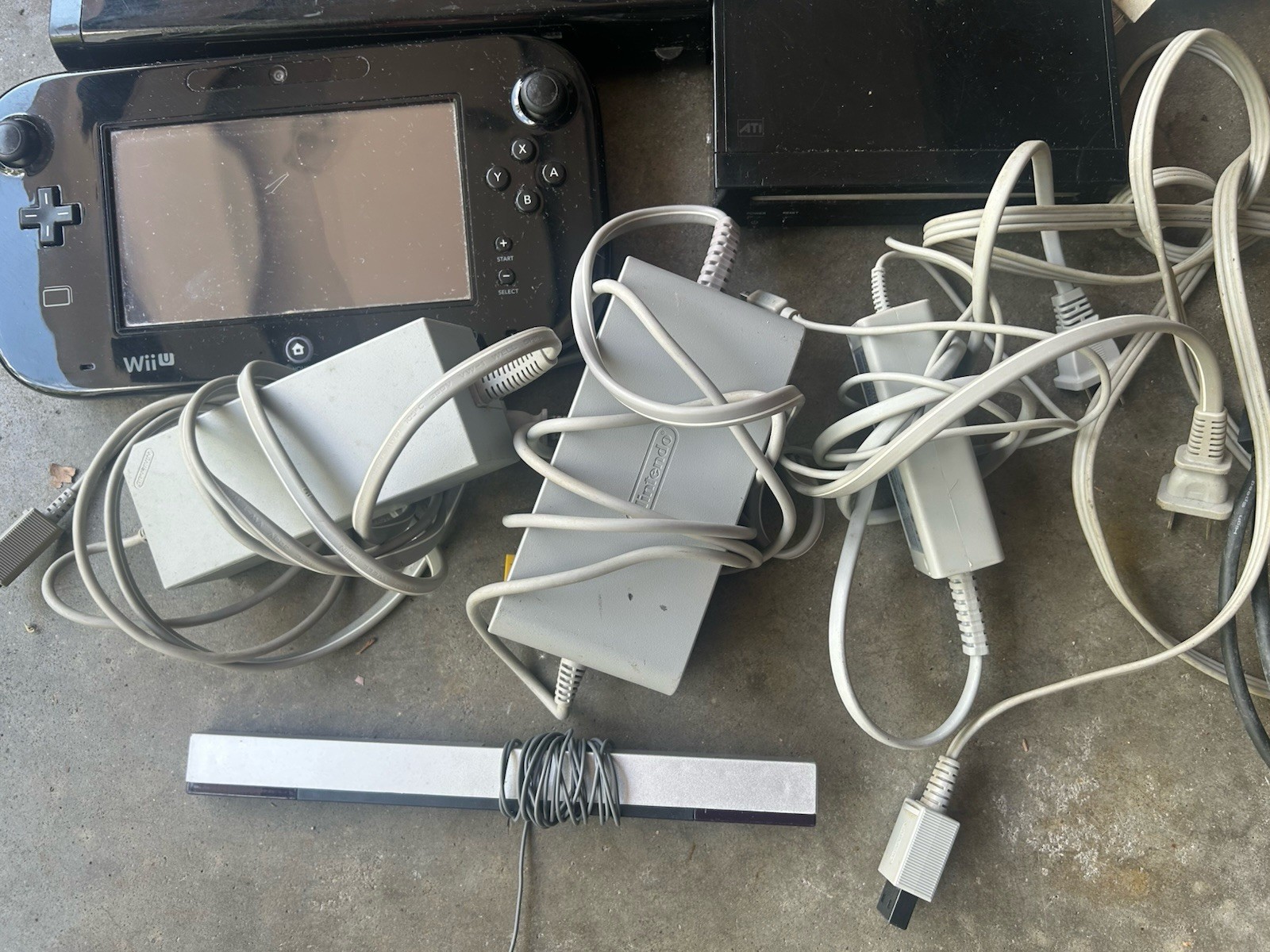 Nintendo Wii U Console 32GB Black Nintendo Wii game and games