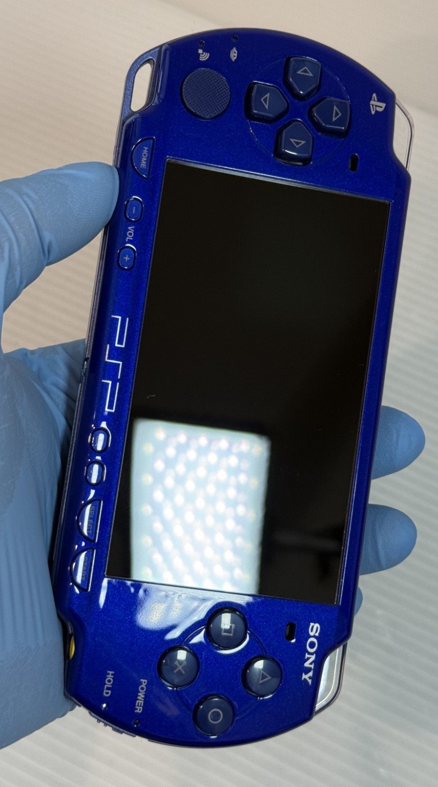 Sony PSP-2000 Console Metallic Blue 1 Seg Pack Region free – Open box unused