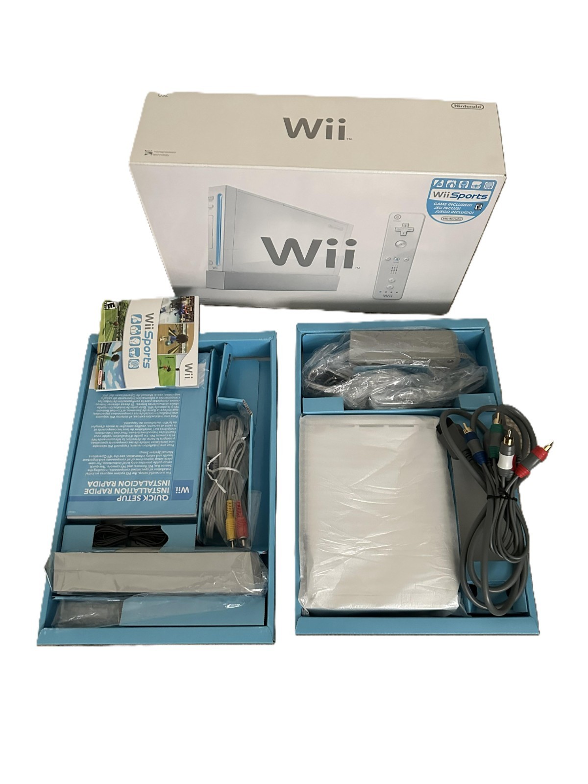 Nintendo Wii Console (White) Bundle + 3 Games