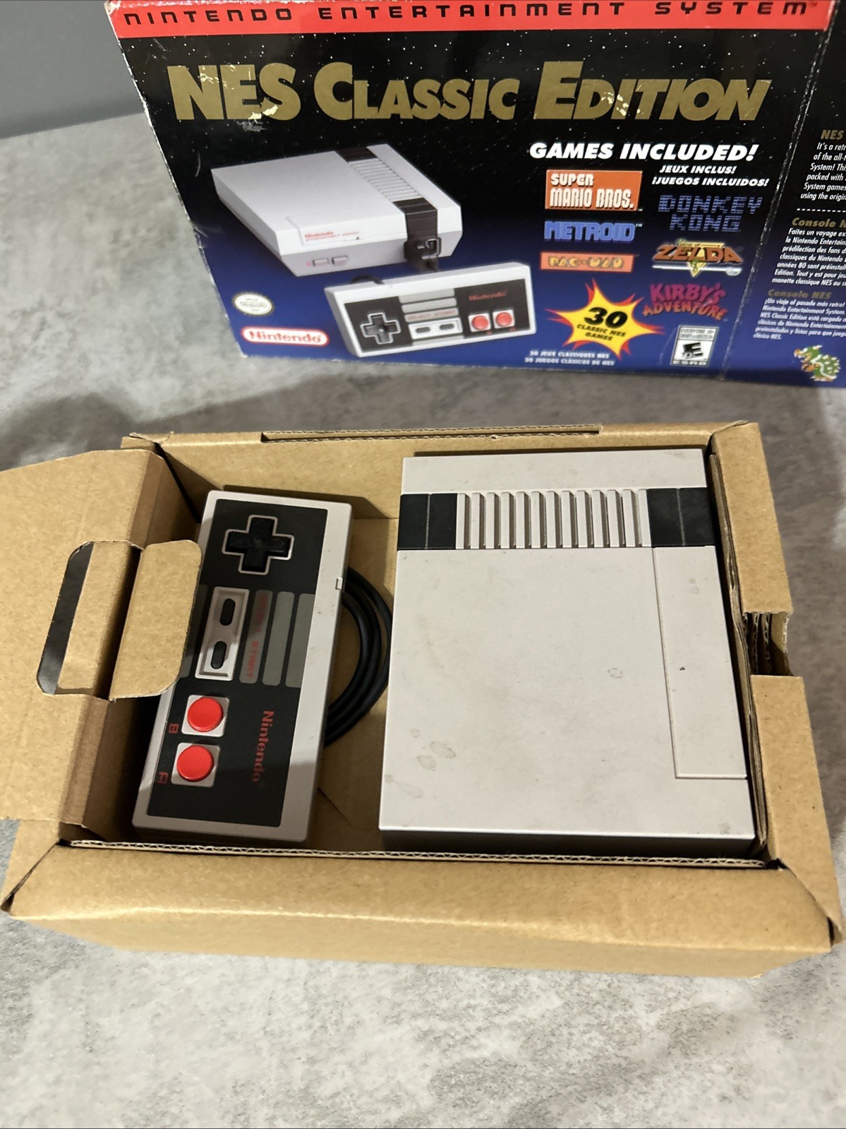 Nintendo NES Classic Edition Mini Entertainment System Open Box Complete CIB