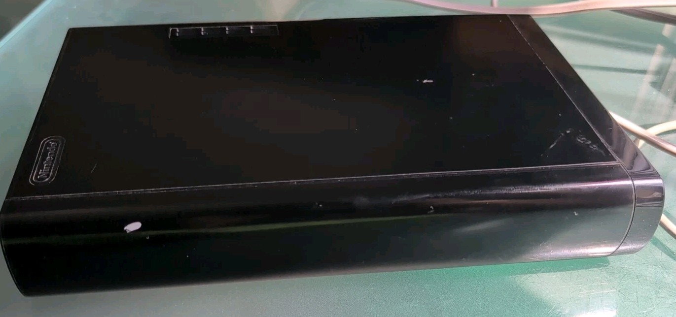 NINTENDO WII U CONSOLE 32GB FOR PARTS/REPAIR:
