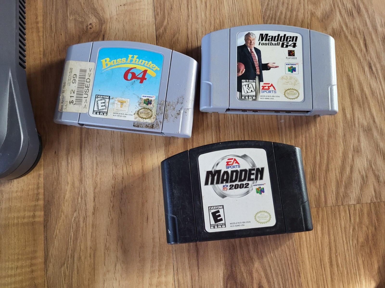 Nintendo 64 N64 Console, Controllers & Games – Not Tested