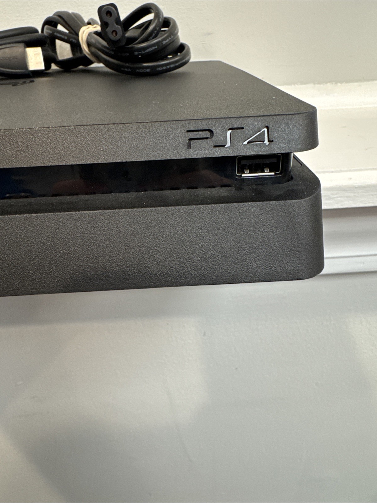 Sony PlayStation 4 PS4 Slim 1TB Console – Tested/Working! No Controller