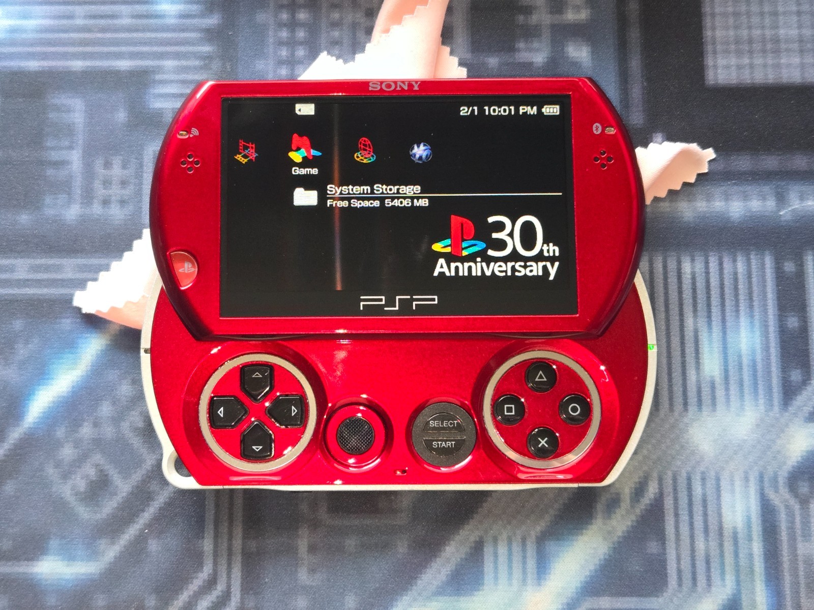 Red Sony PSP Go with Internal M2 Adapter 128gb Upgrade