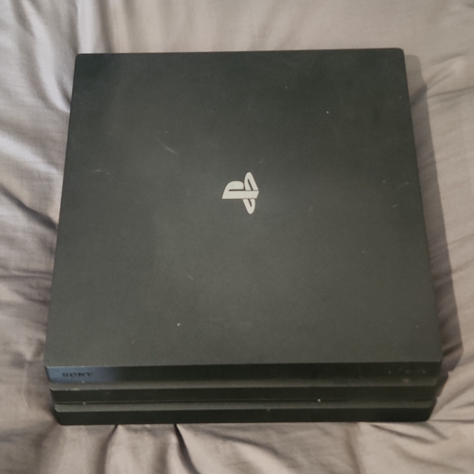 Sony PlayStation 4 Pro Black Home Console HDMI USB-A Ethernet CUH-7215B