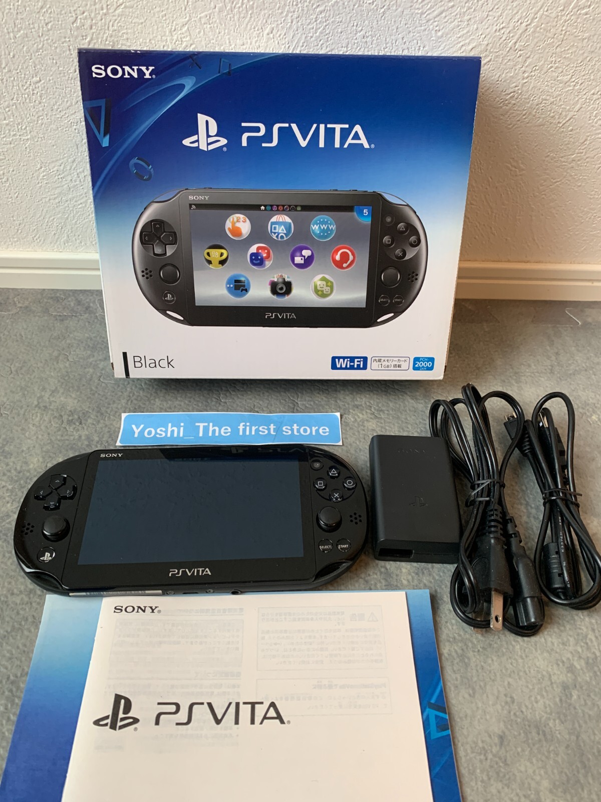 SONY PlayStation PS Vita PCH-2000 ZA11 Black Wi-Fi model Japan Exc