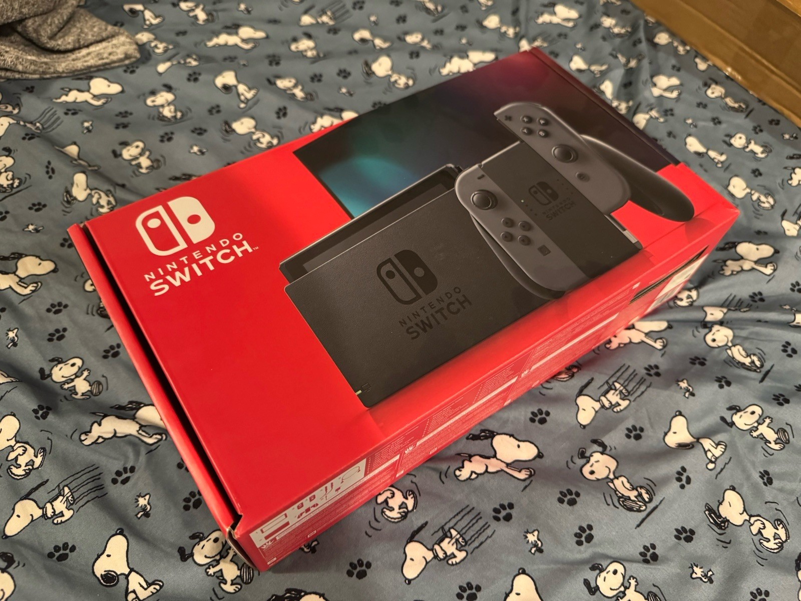 Nintendo Switch 32GB Console with Gray Joy‑Con & 128GB SD Card! Minty