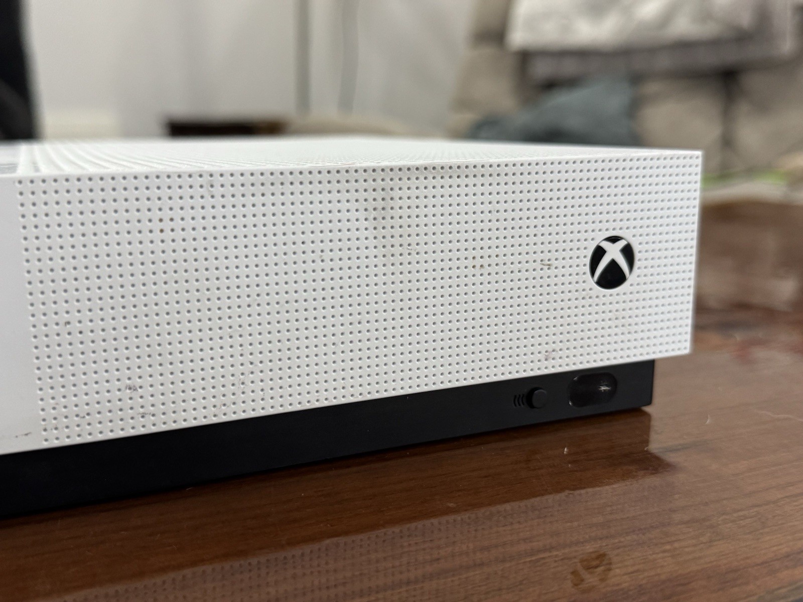 Microsoft Xbox One S All-Digital 1TB White 4K UHD Console MPN 1681 NTSC-U/C