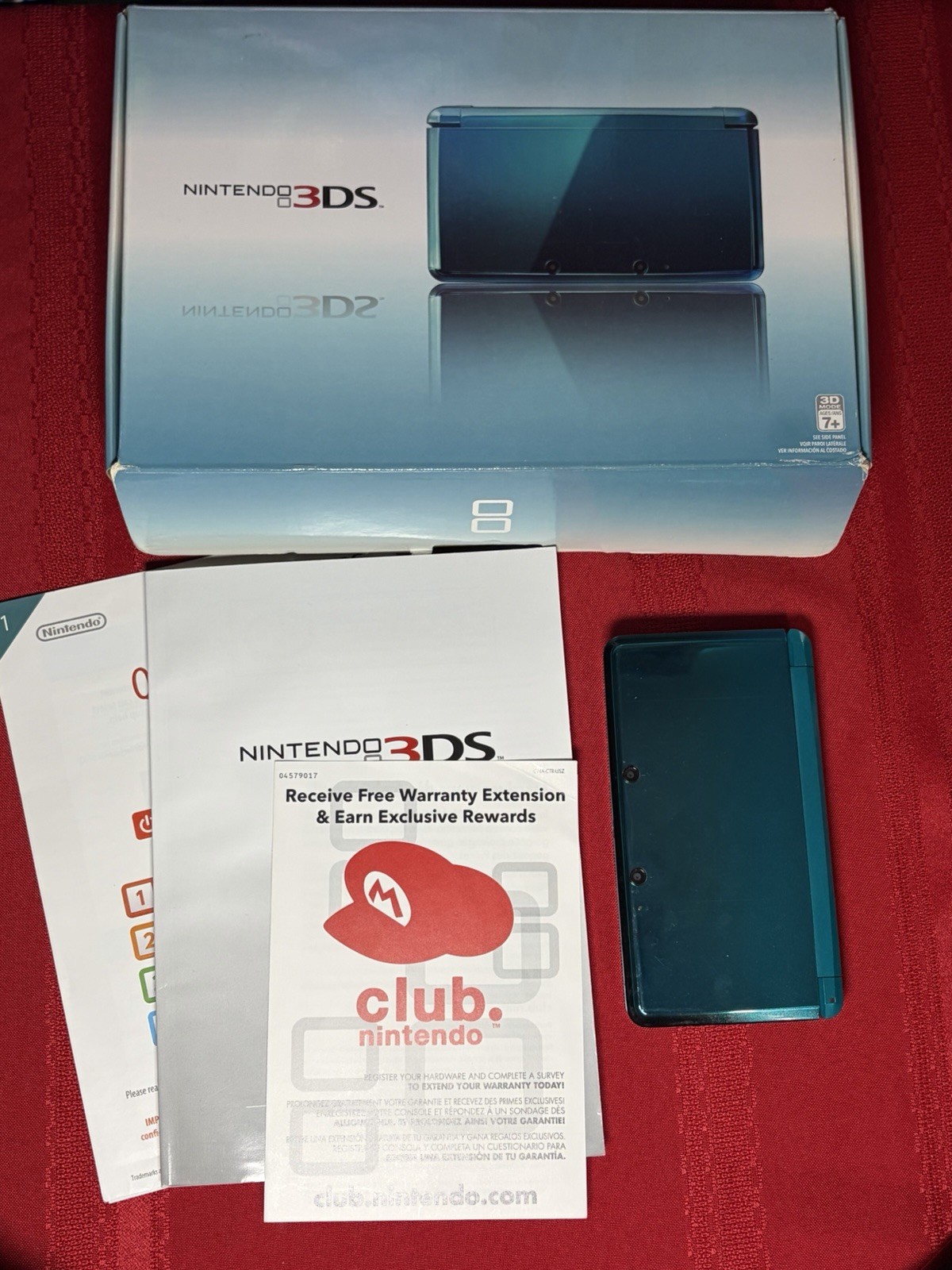 Nintendo 3DS Handheld System – Aqua Blue