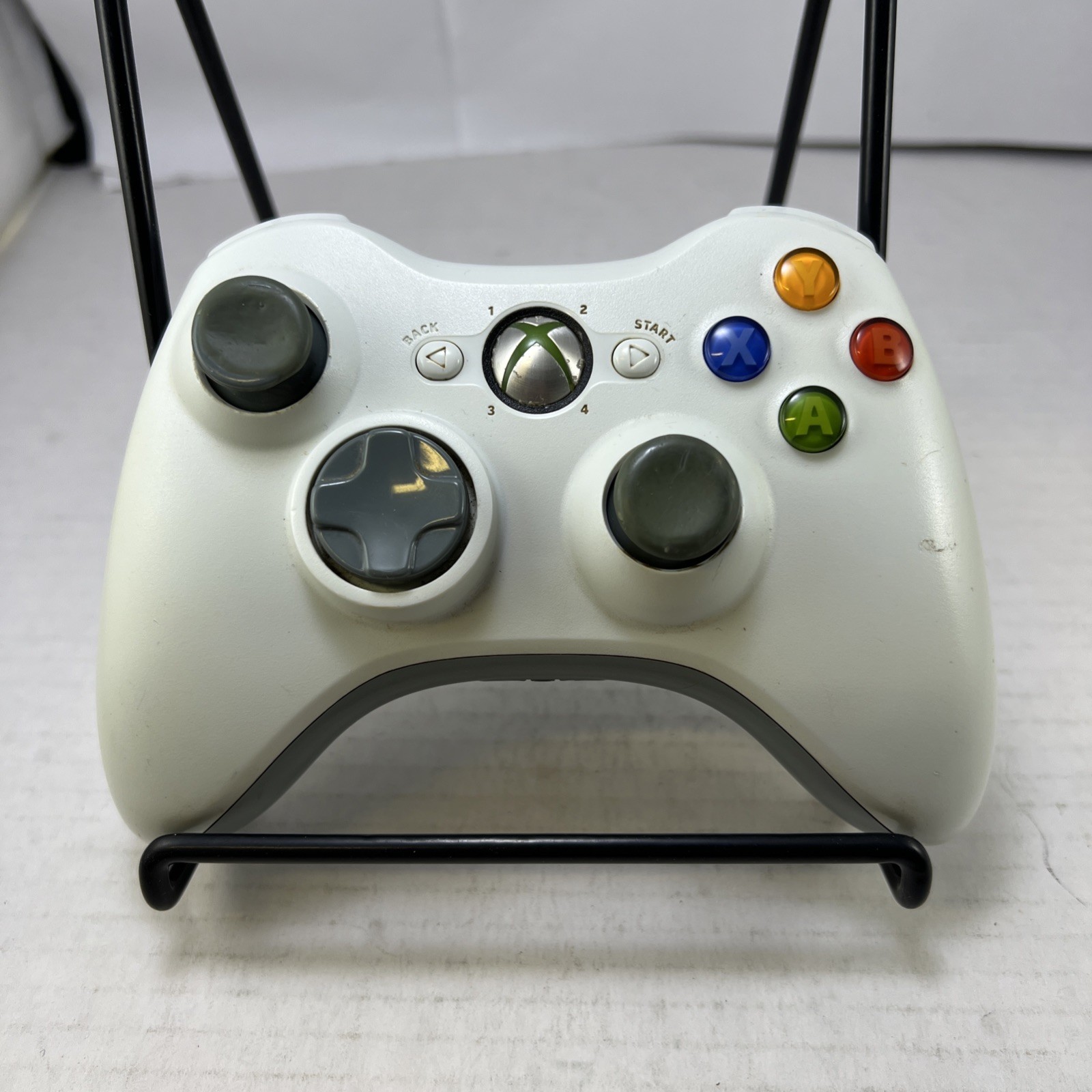 Xbox 360 S Slim 4GB Console Bundle Controller Lot Of 5 Games #ML45