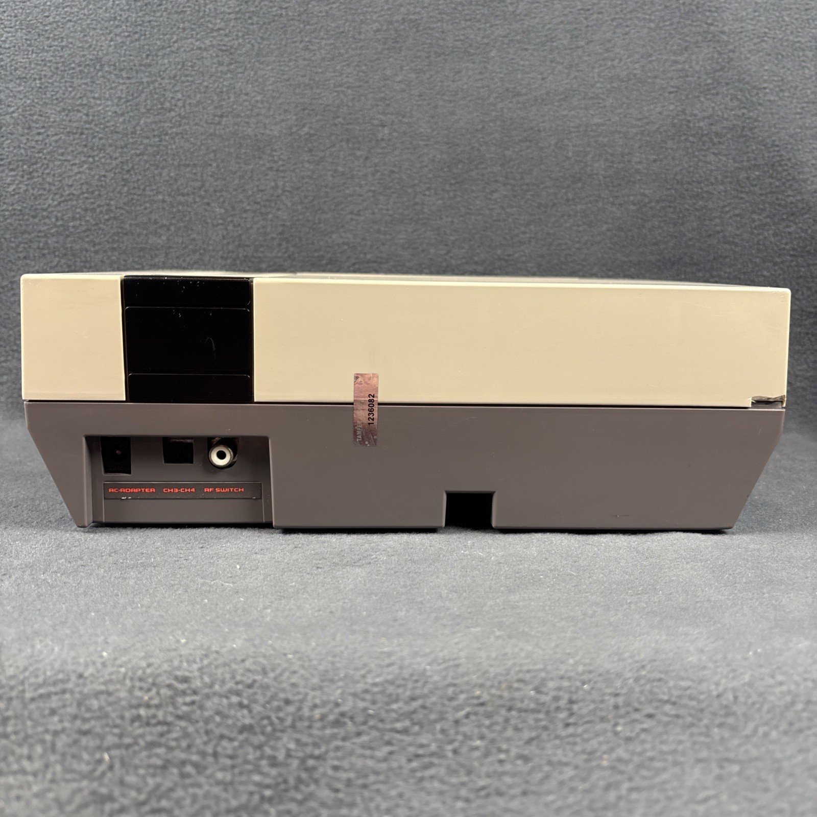 Nintendo NES NUS-001 Console Bundle – New Pins – Refurbished, Very Good