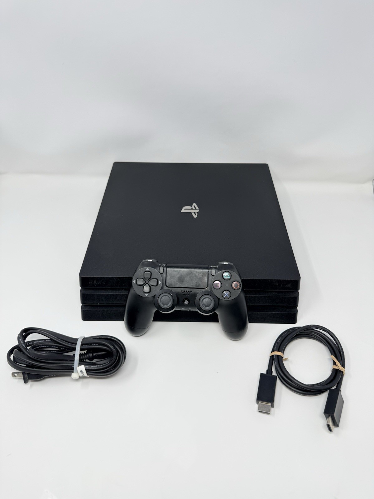 Sony PlayStation 4 Pro PS4 1TB CUH-7215B Controller Cables Tested