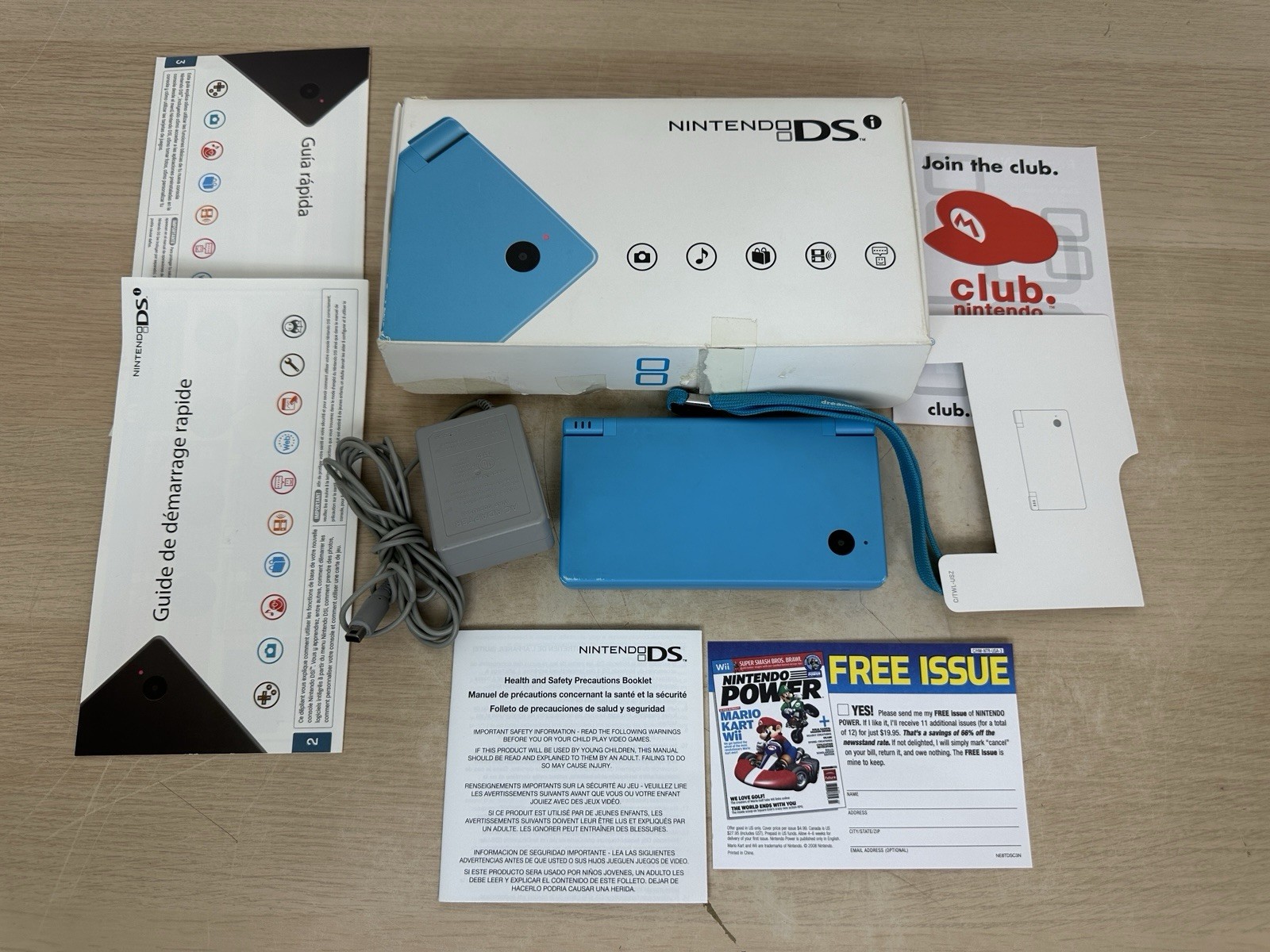 Nintendo DSi Light Blue w/ Box/Inserts/Charger/Stylus: Matching Serials – WORKS!