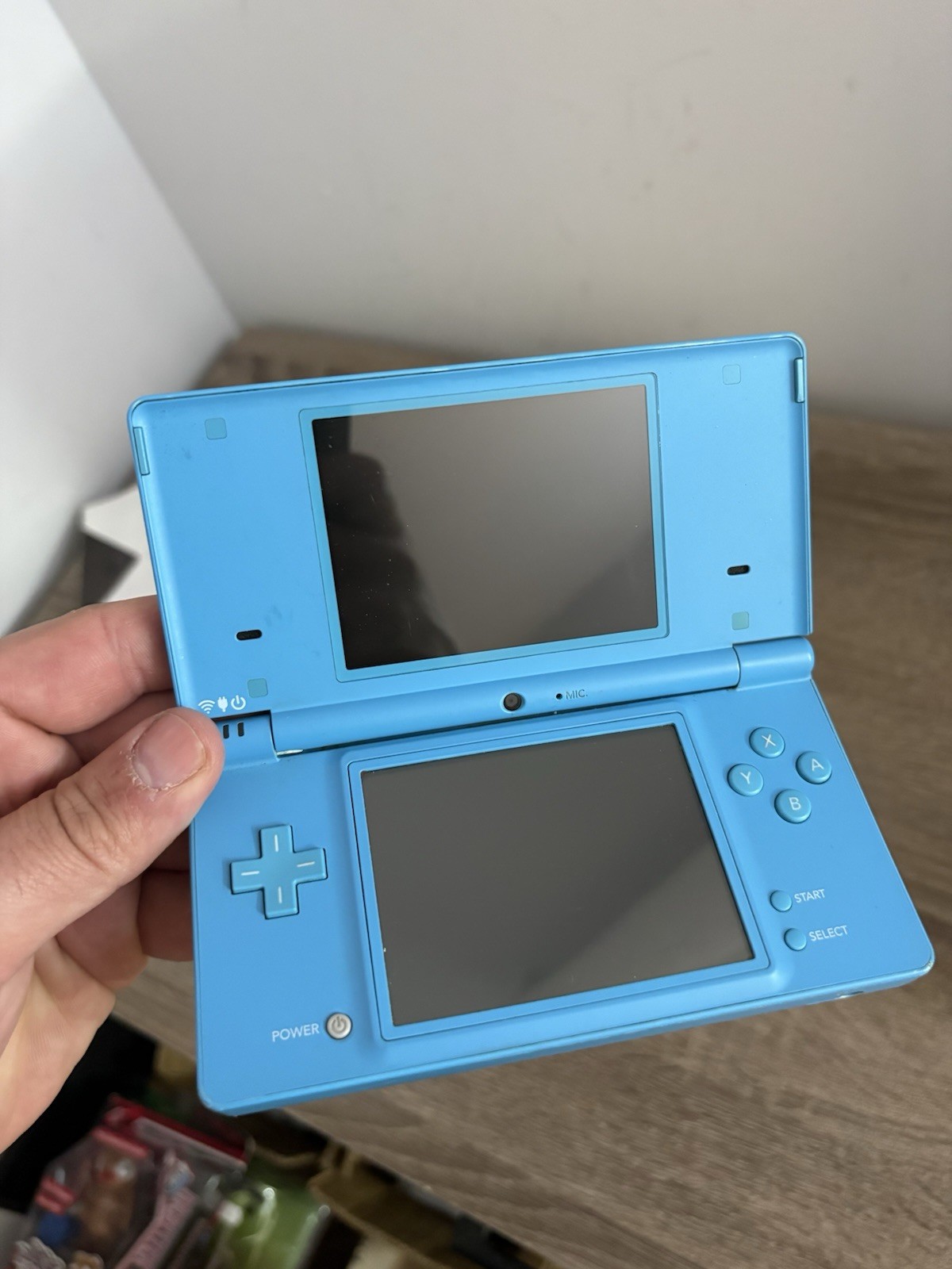 Nintendo DSi Light Blue Handheld Console Complete w/Box – Repair