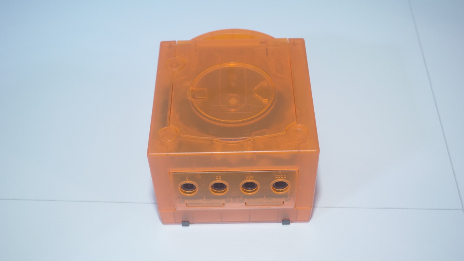 Clear Citrus Orange Nintendo GameCube DOL-001 (USA) with Orange LED & Controller