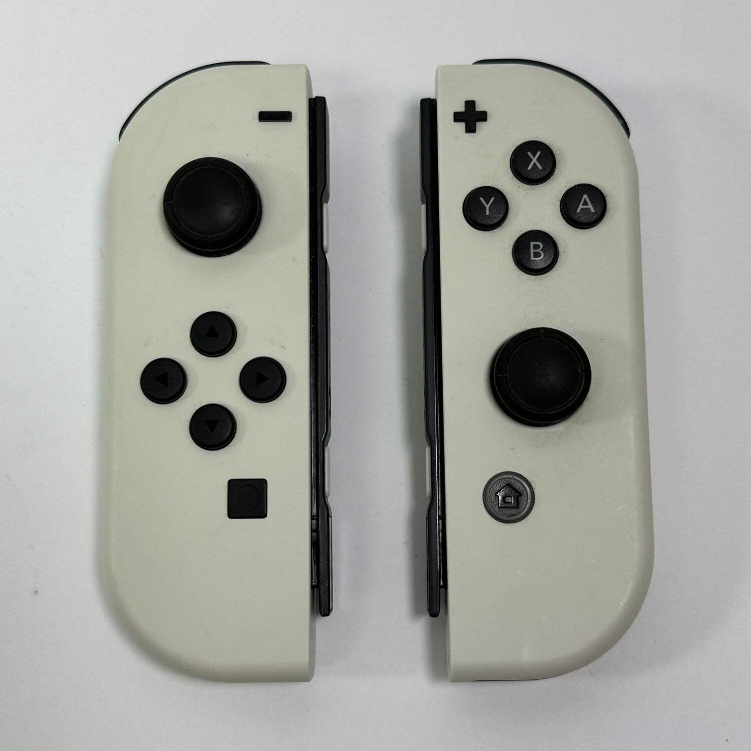 Nintendo Switch OLED Console Gaming System HEG-001 White
