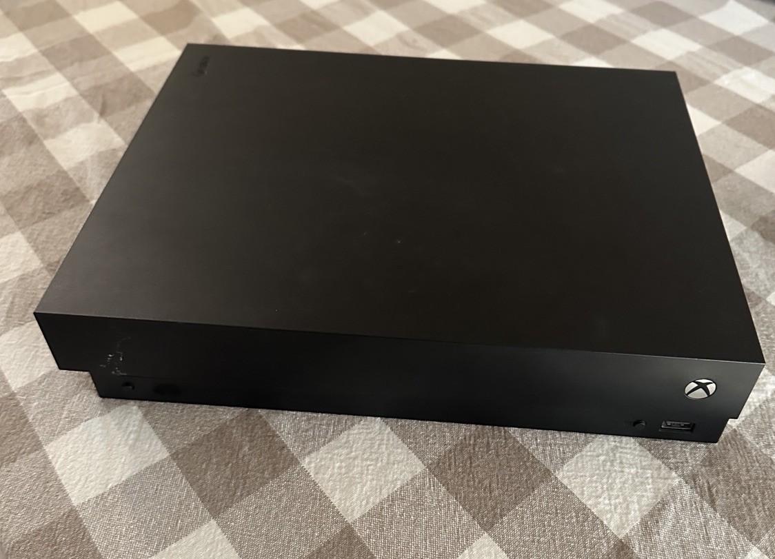 Microsoft Xbox One X Black Home Console Wi-Fi Blu-Ray Internet Browsing