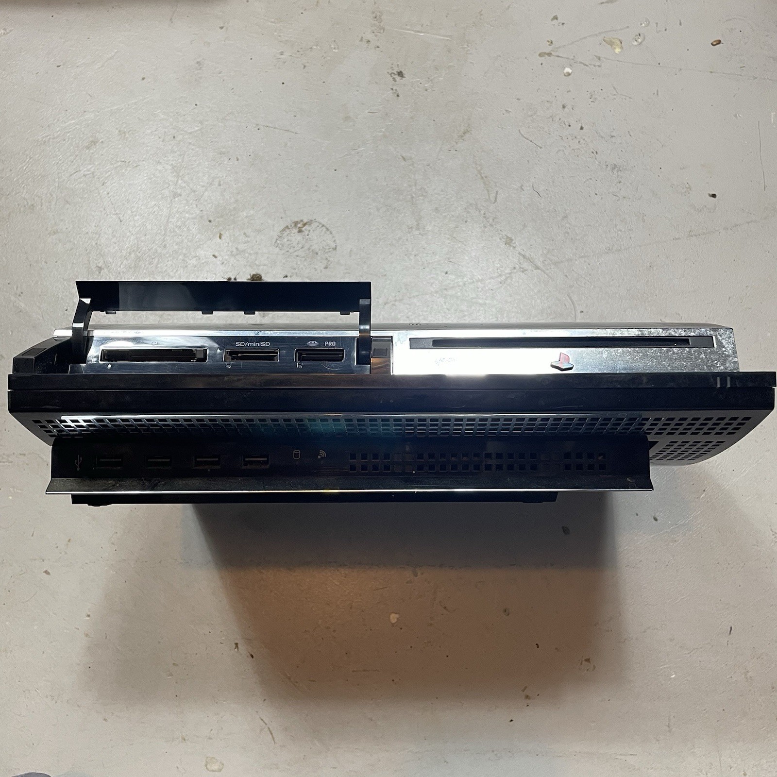 Sony PlayStation 3 PS3 Console Backward Compatible Fat AS IS FOR PARTS OR REPAIR