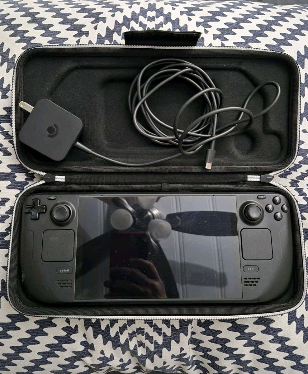 Valve Steam Deck OLED Handheld Console 1TB Black PC System Case & Charger Tested