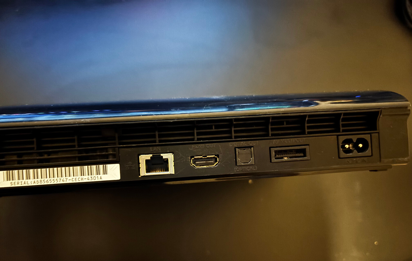 Sony PS3 Super Slim TESTED WORKING WITH CONTROLLER AND CABLES