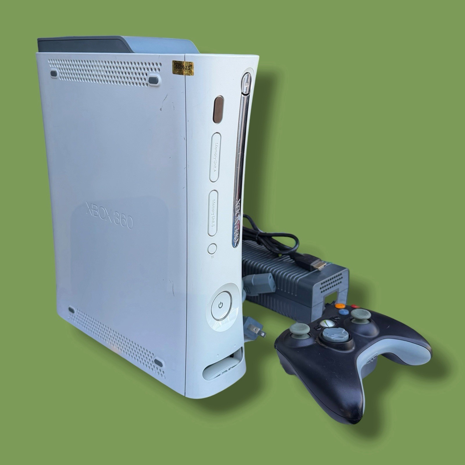 Microsoft Xbox 360 Pro XBOX 360 Video Game Console– Tested & Working