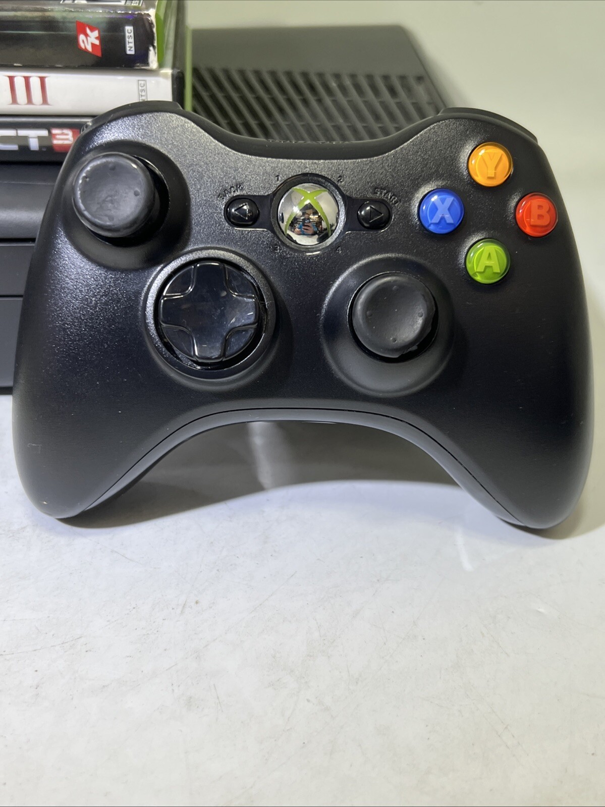 Xbox 360 S Slim 4GB Console Bundle Controller Lot Of 5 Games #ML4