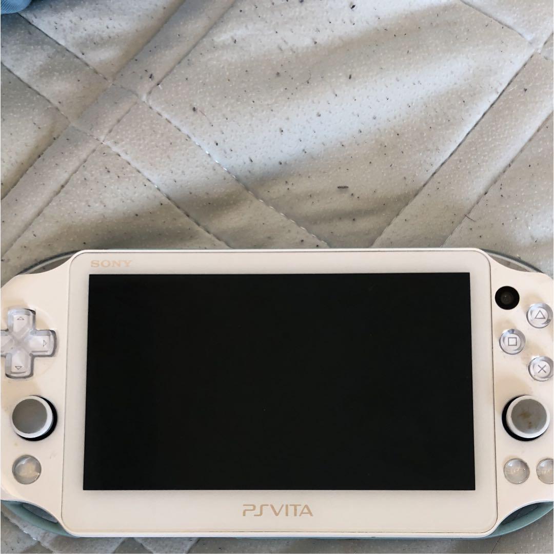 Playstation PS vita PCH2000-za12 white console only From japan
