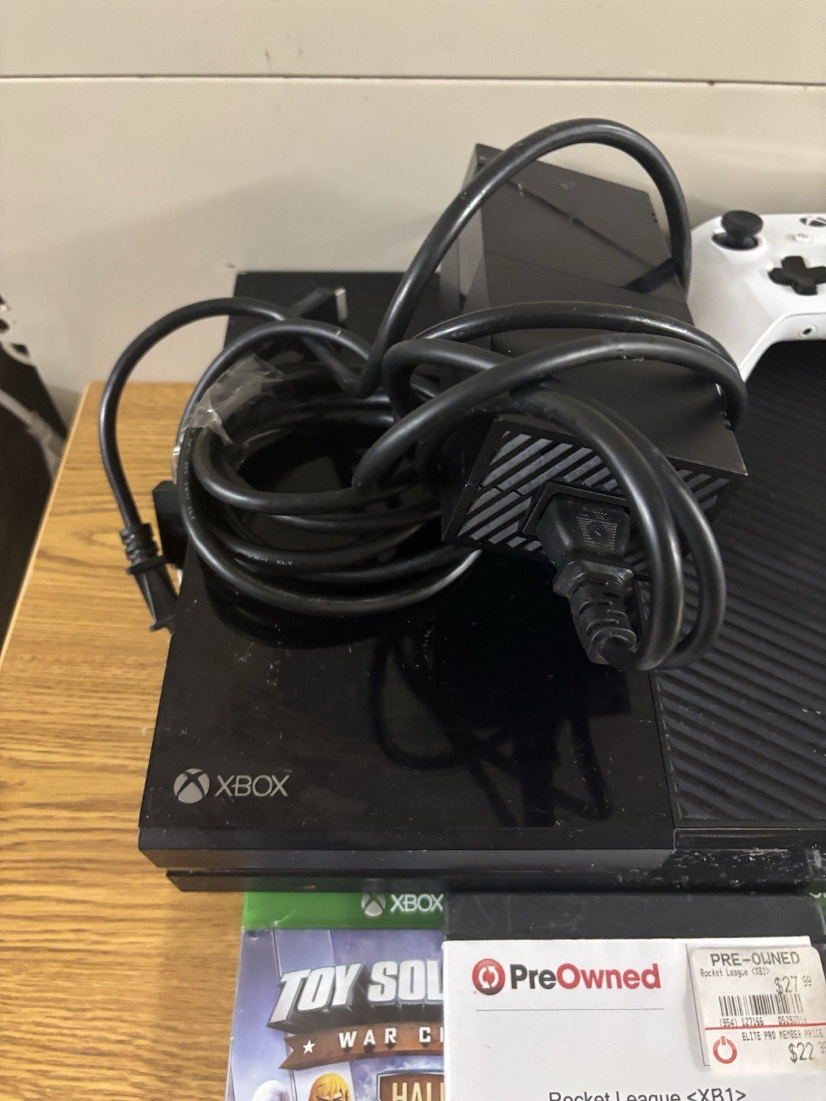 Microsoft Xbox One 365 GB Console Black With Controller And 3 Games Tested Works