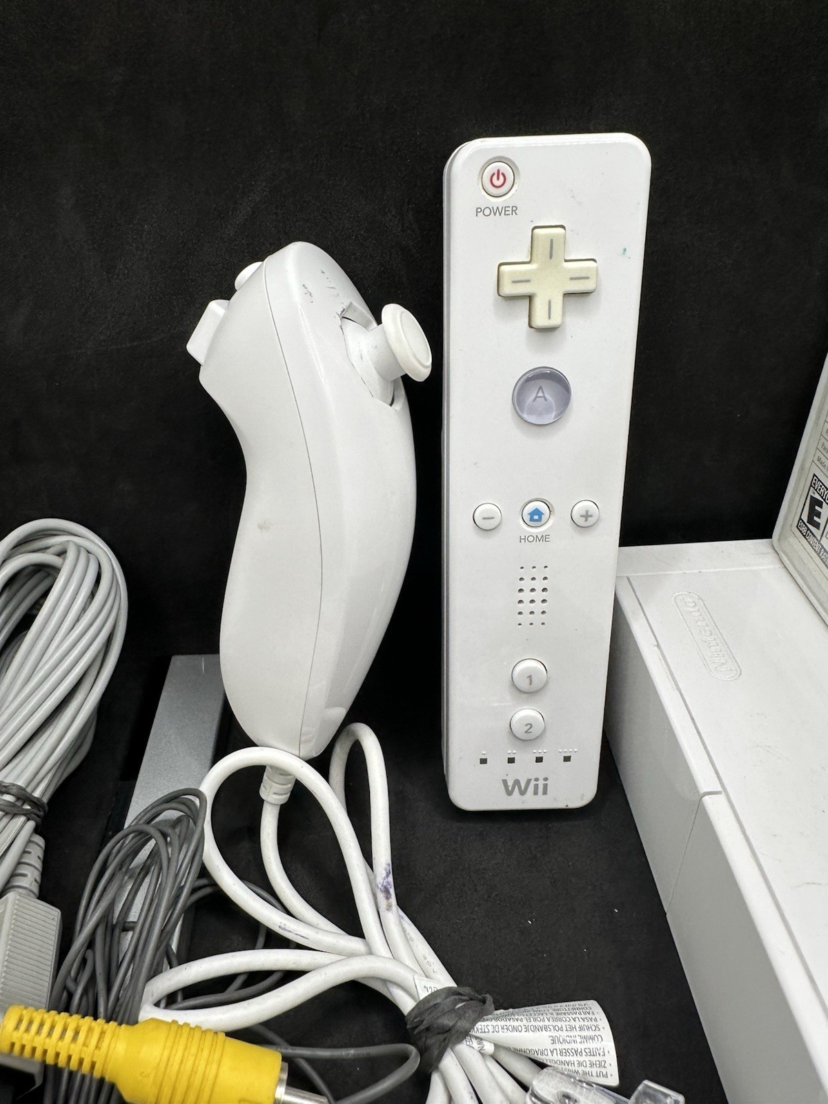 Nintendo Wii RVL-001 Console Bundle OEM Remote Nunchuk 5 Games Tested