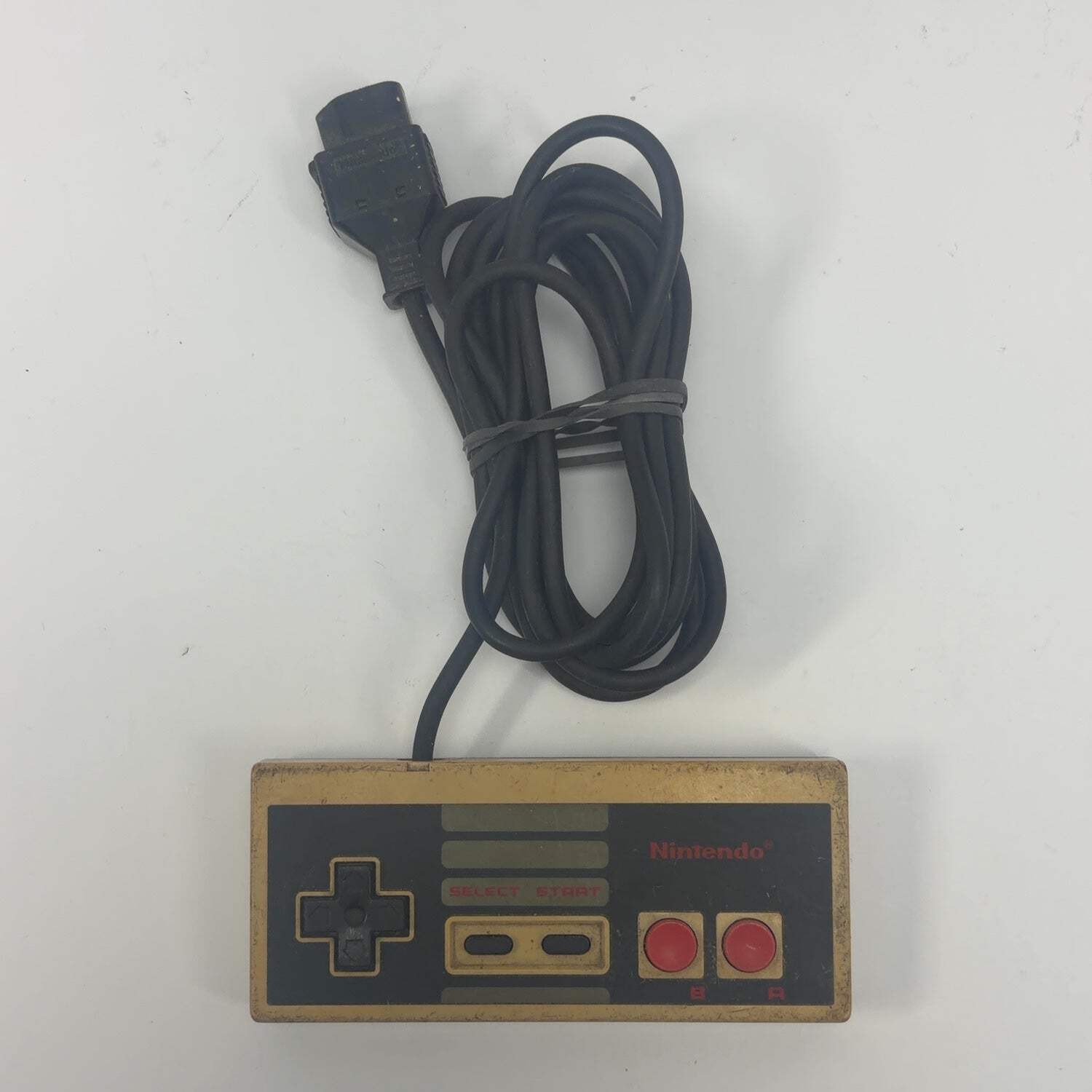 Broken Nintendo Entertainment System NES Console Gaming System NES-001 READ