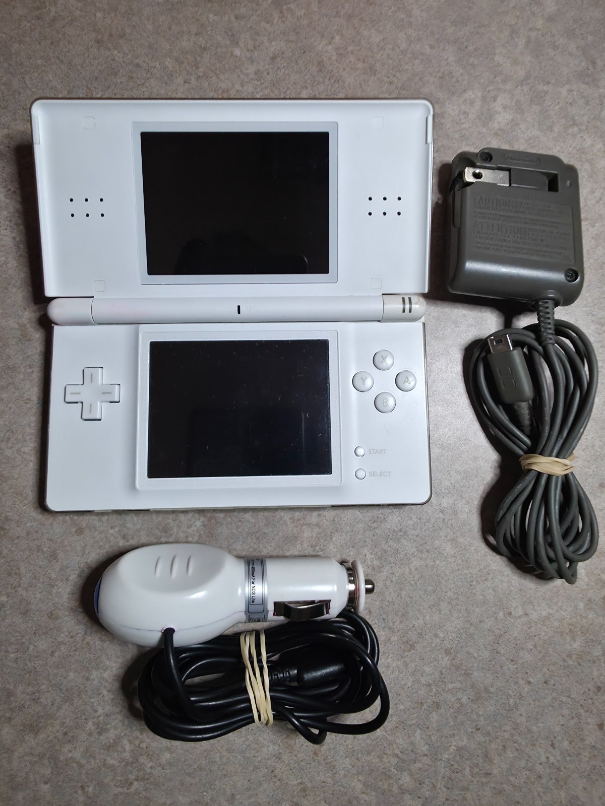 Nintendo DS Lite Handheld Console – Polar White w/ OEM wall and car Charger