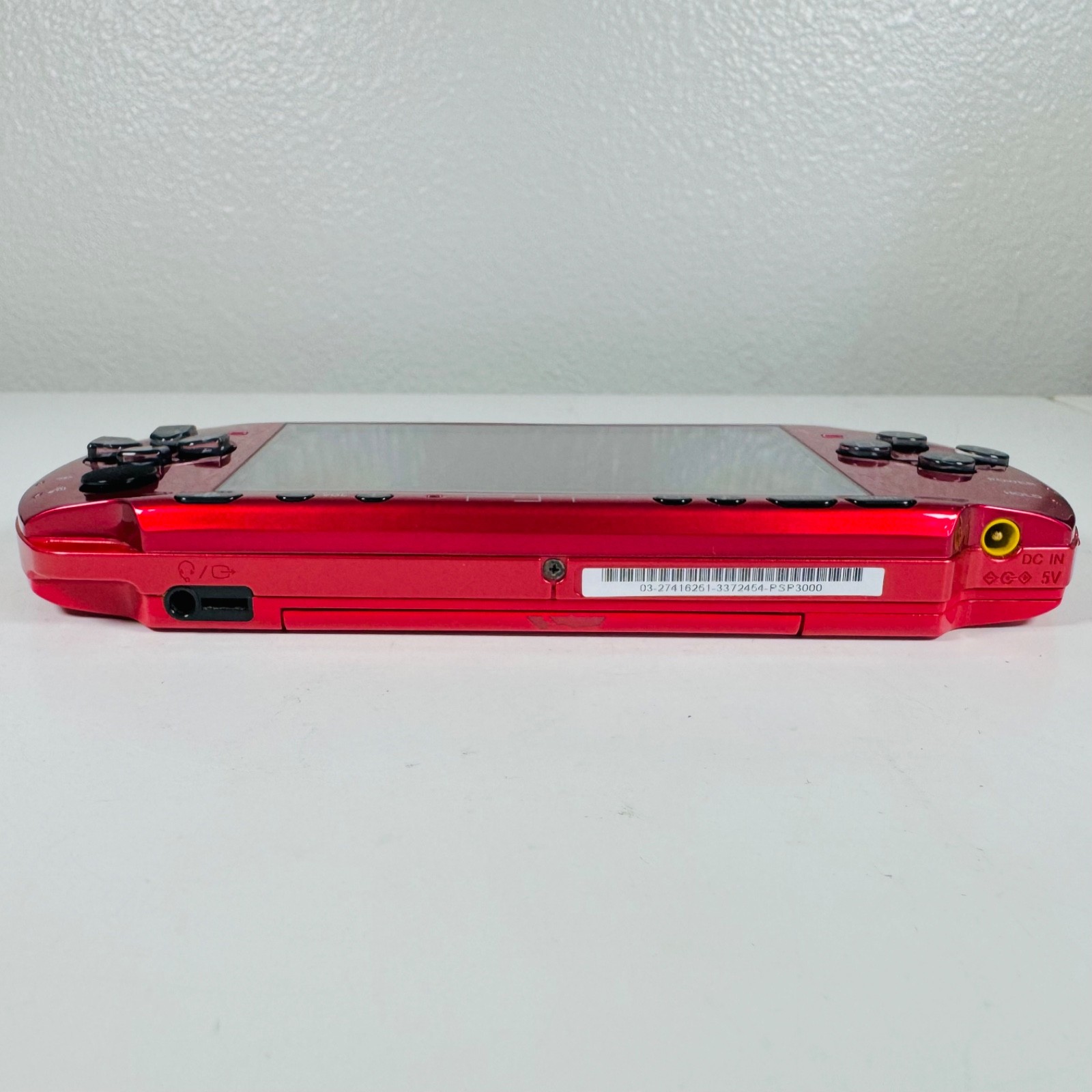 Sony PSP-2000 Handheld Console (Red) *Yellow Tint 32GB & Charger – USA Seller